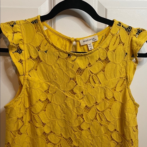 Monteau Los Angeles Sleeveless Golden Yellow Lace Overlay Blouse size M - Picture 4 of 8